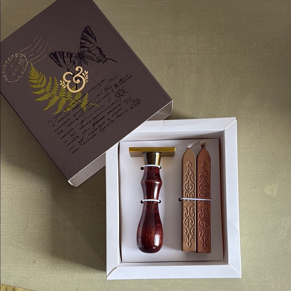 Elegant Archer & Olive Wooden Wax Seal Stamp Set